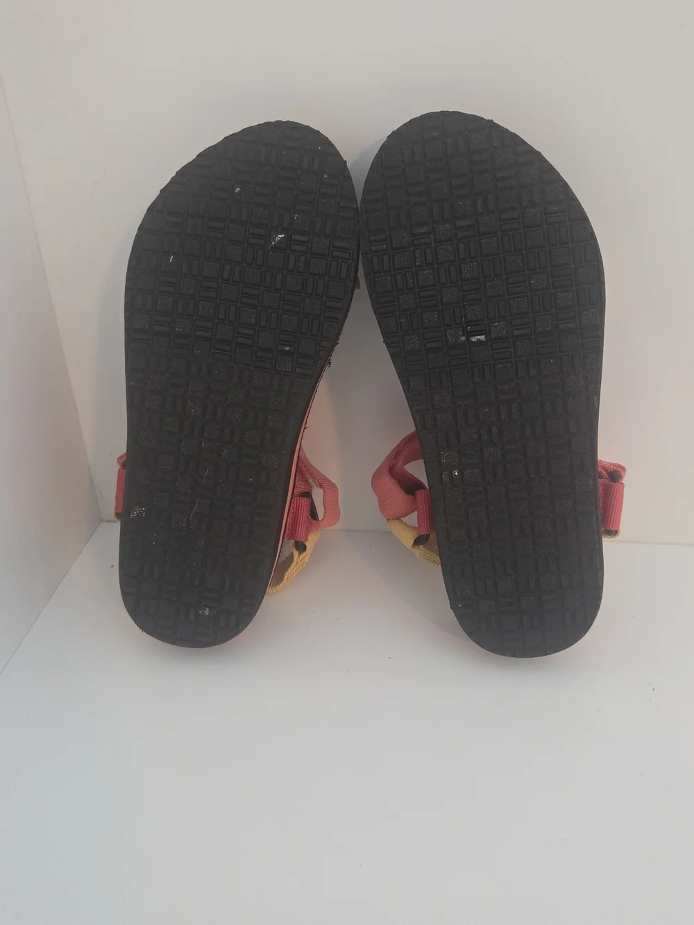 Time And Tru Kids Coral & Pink Sport Sandals Size 7